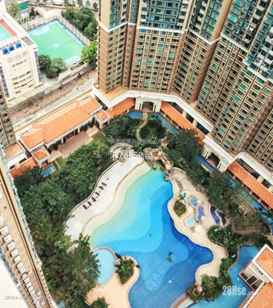 泓景台 售盘 3 房 , 2 浴室 736 平方尺