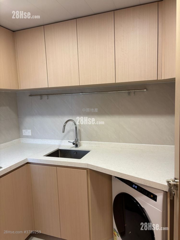 Kingswood Villas Rental 2 Bedrooms , 1 Bathroom 446 ft²