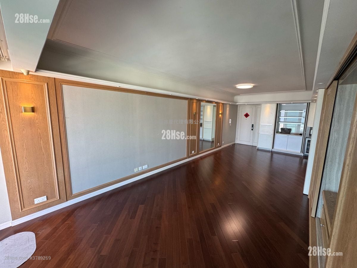 Mayfair By The Sea Sell 3 Bedrooms 1,400 ft²