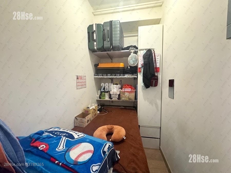 映日湾 售盘 3 房 644 平方尺