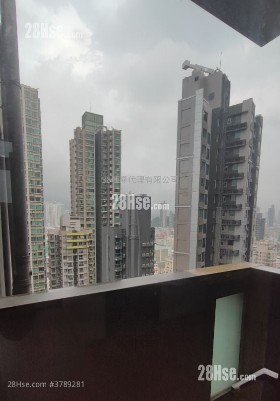 Hyde Park Rental Studio , 1 Bathroom 306 ft²