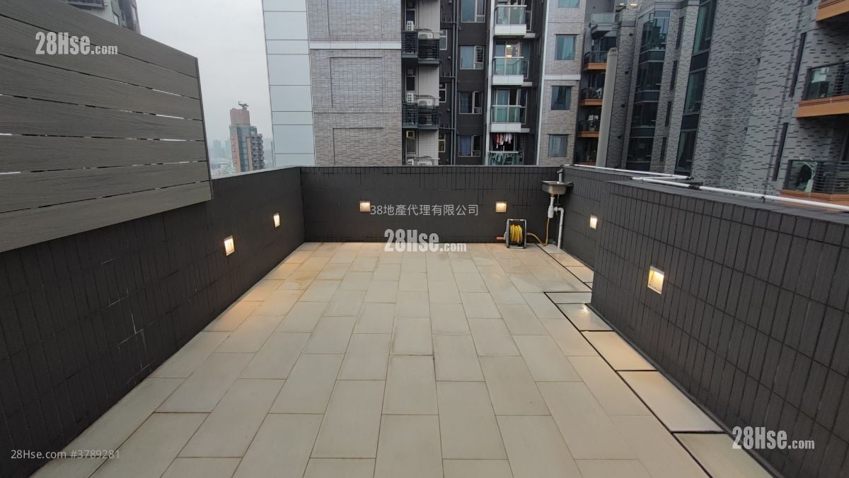 Hyde Park Rental Studio , 1 Bathroom 306 ft²