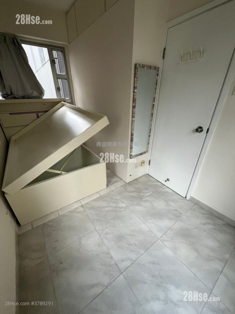 Wilson Court Rental 1 Bedroom , 1 Bathroom 297 ft²