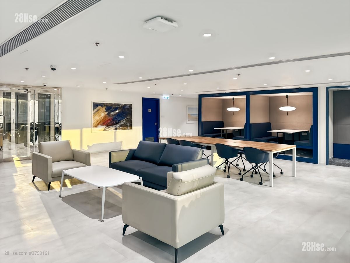 Pioneer Centre Rental 22,141 ft²