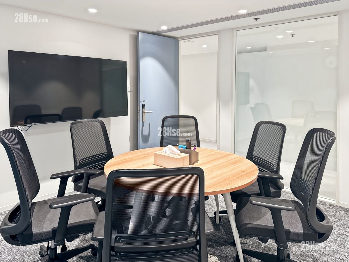 Pioneer Centre Rental 22,141 ft²