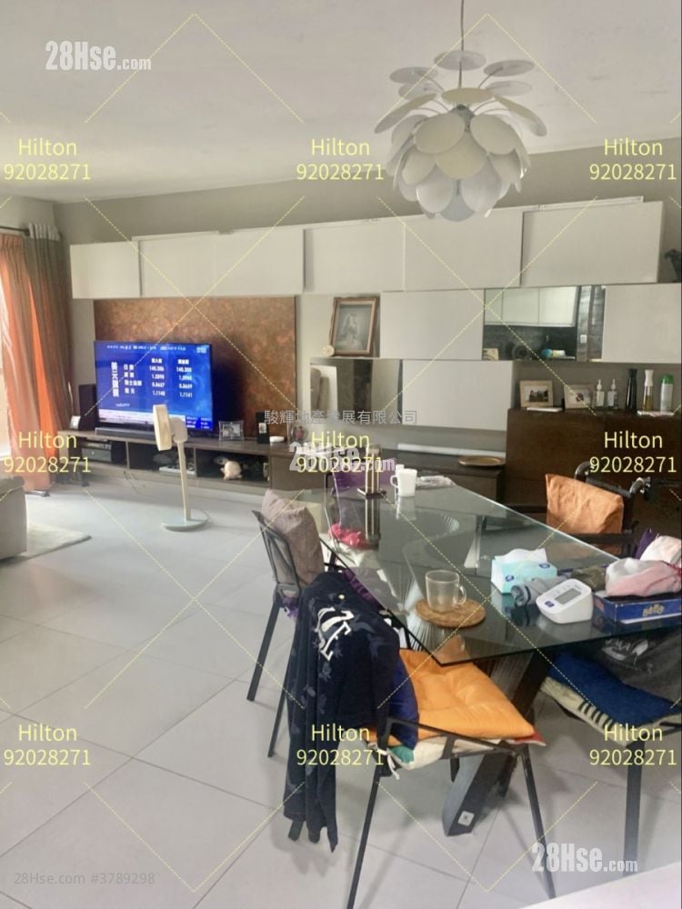 The Waterfront Sell 3 Bedrooms , 2 Bathrooms 935 ft²