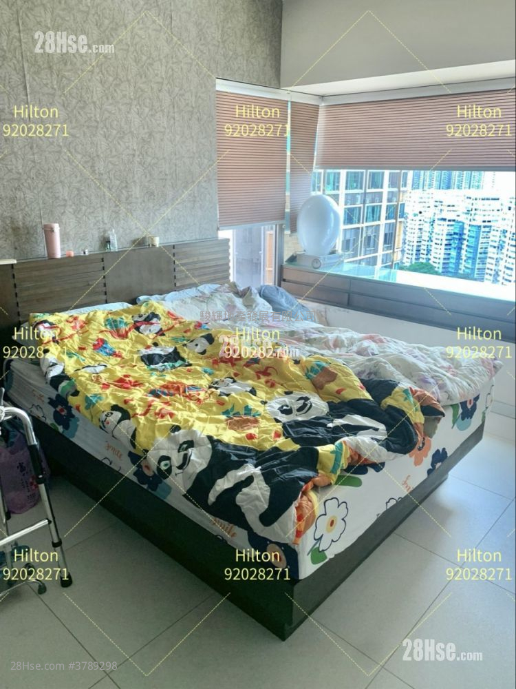 The Waterfront Sell 3 Bedrooms , 2 Bathrooms 935 ft²