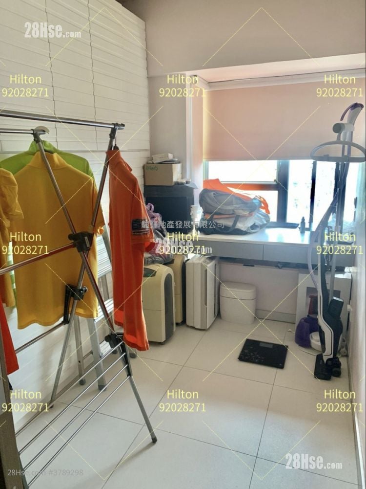 The Waterfront Sell 3 Bedrooms , 2 Bathrooms 935 ft²