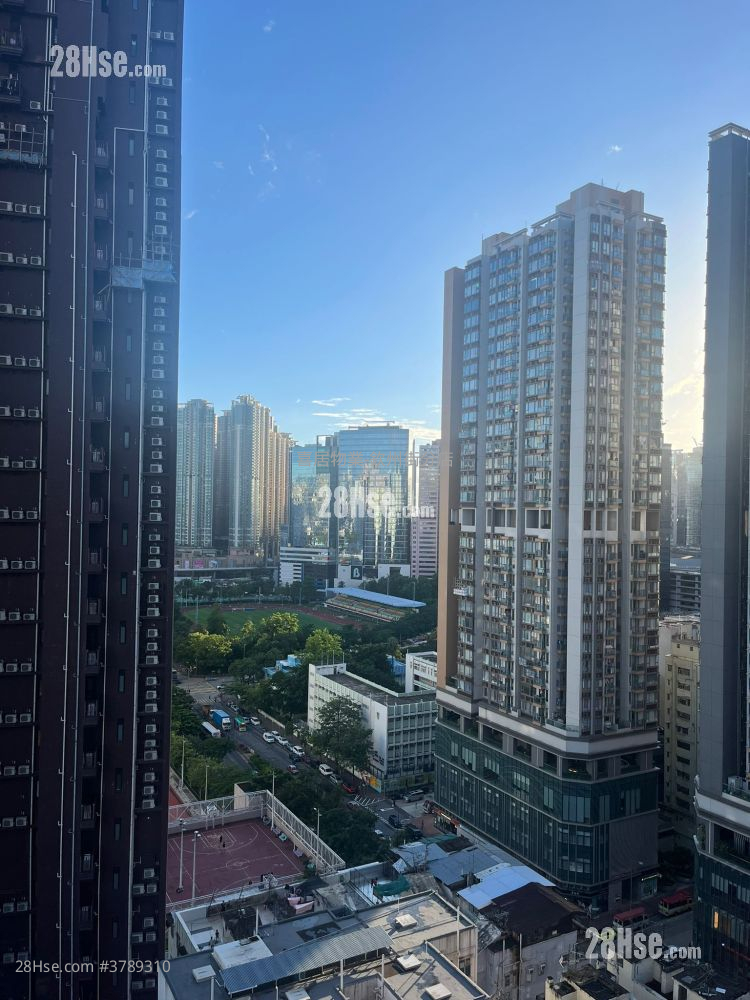 Heya Star Sell 2 Bedrooms , 1 Bathroom 520 ft²