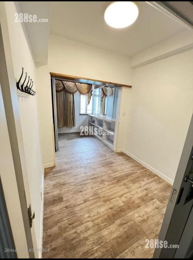 茵翠豪庭 租盘 5+ 房 , 2 浴室 793 平方尺