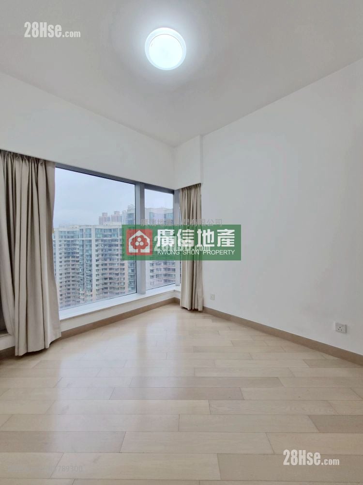 Imperial Cullinan Rental 3 Bedrooms , 2 Bathrooms 913 ft²