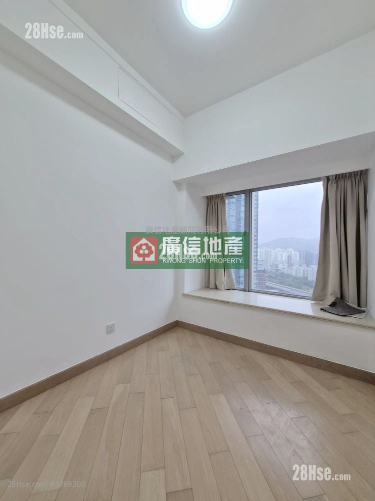 Imperial Cullinan Rental 3 Bedrooms , 2 Bathrooms 913 ft²