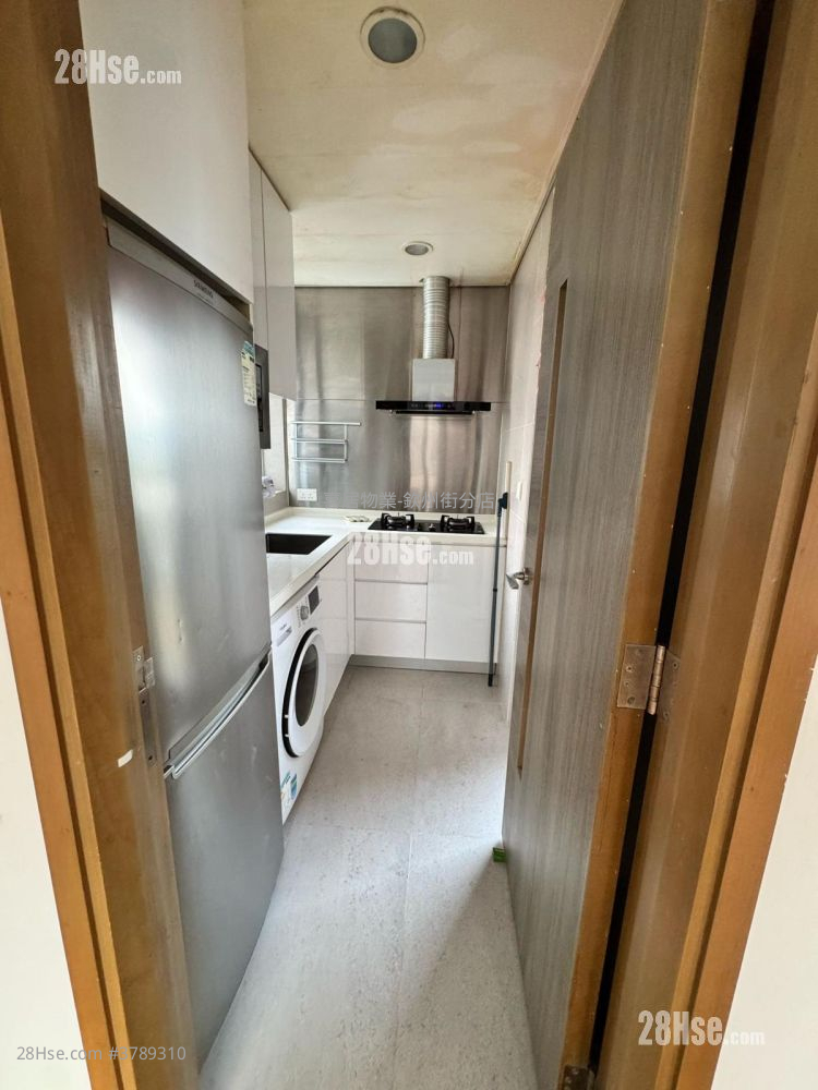 Heya Star Sell 2 Bedrooms , 1 Bathroom 520 ft²