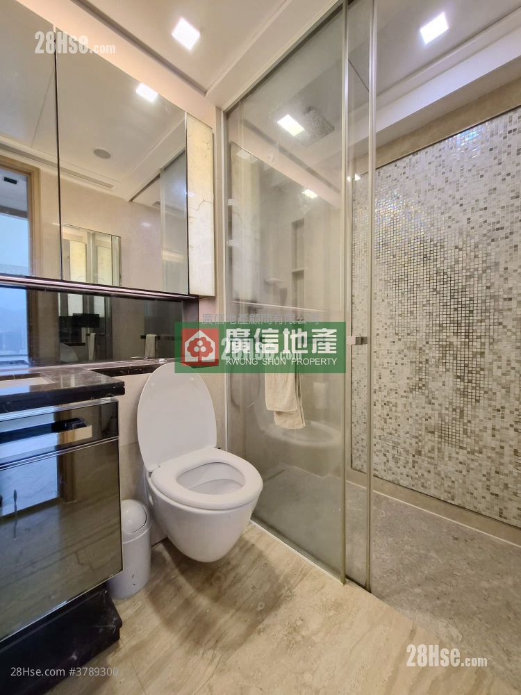 Imperial Cullinan Rental 3 Bedrooms , 2 Bathrooms 913 ft²