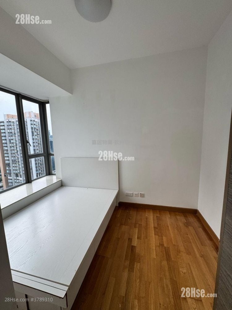 Heya Star Sell 2 Bedrooms , 1 Bathroom 520 ft²