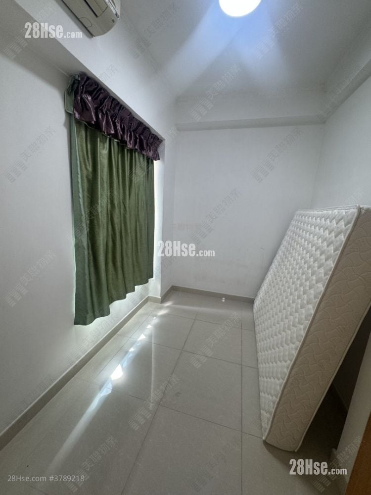 豪峰岭 售盘 4 房 946 平方尺