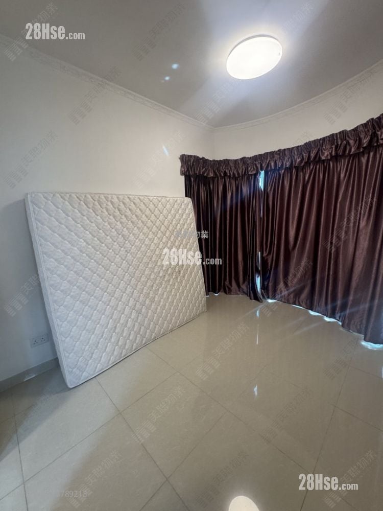 豪峰岭 售盘 4 房 946 平方尺