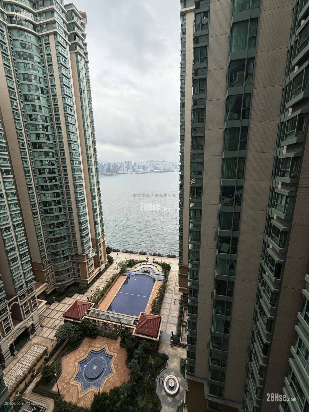 Laguna Verde Rental 4 Bedrooms , 2 Bathrooms 884 ft²