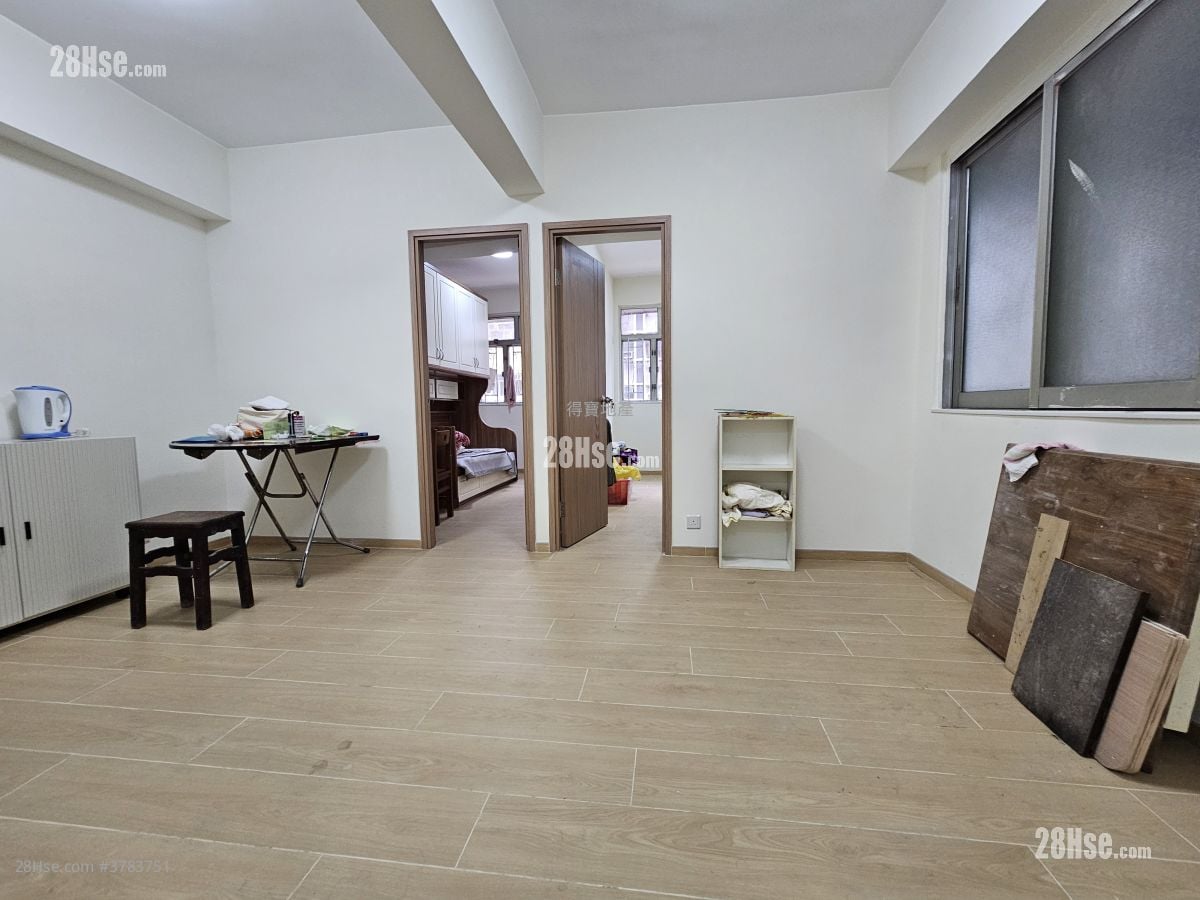 Apartment Rental 2 Bedrooms , 1 Bathroom 495 ft²