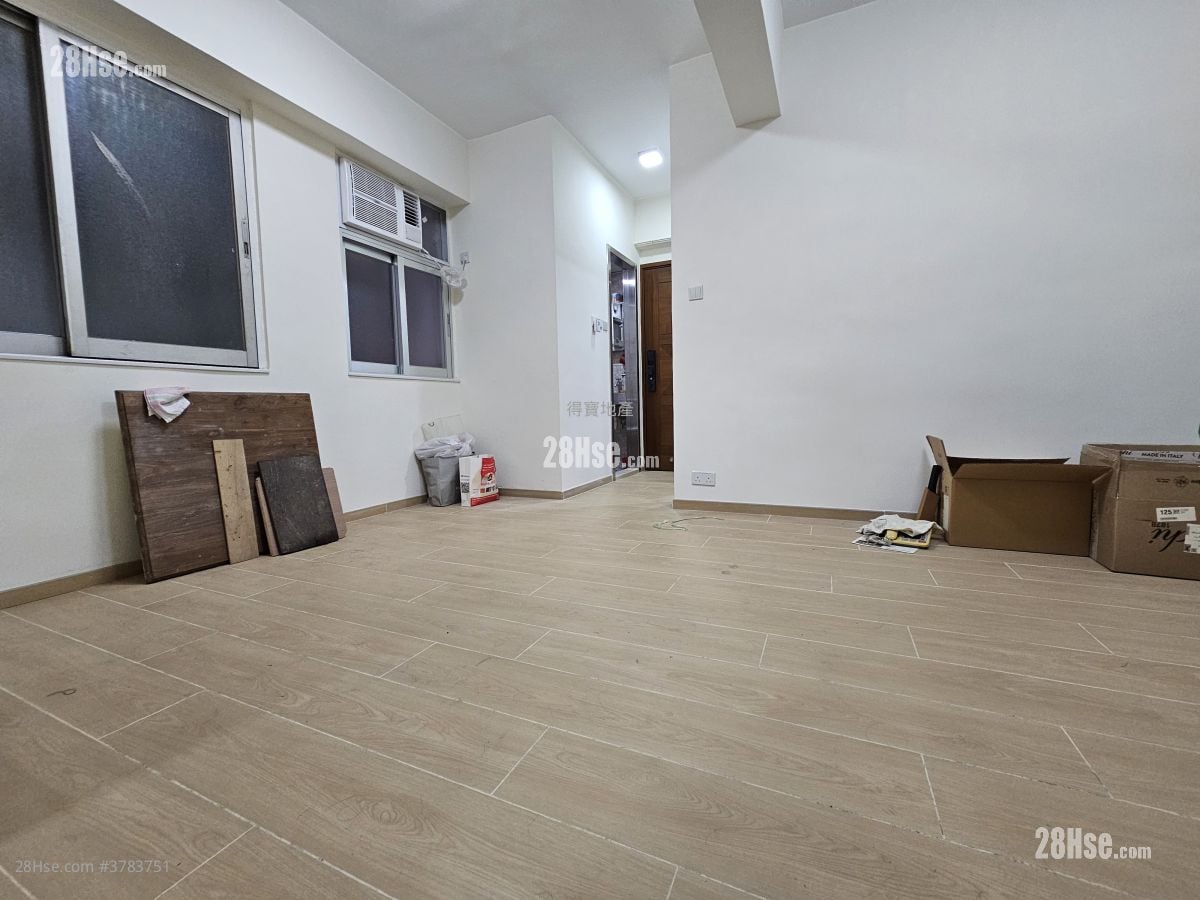 Apartment Rental 2 Bedrooms , 1 Bathroom 495 ft²