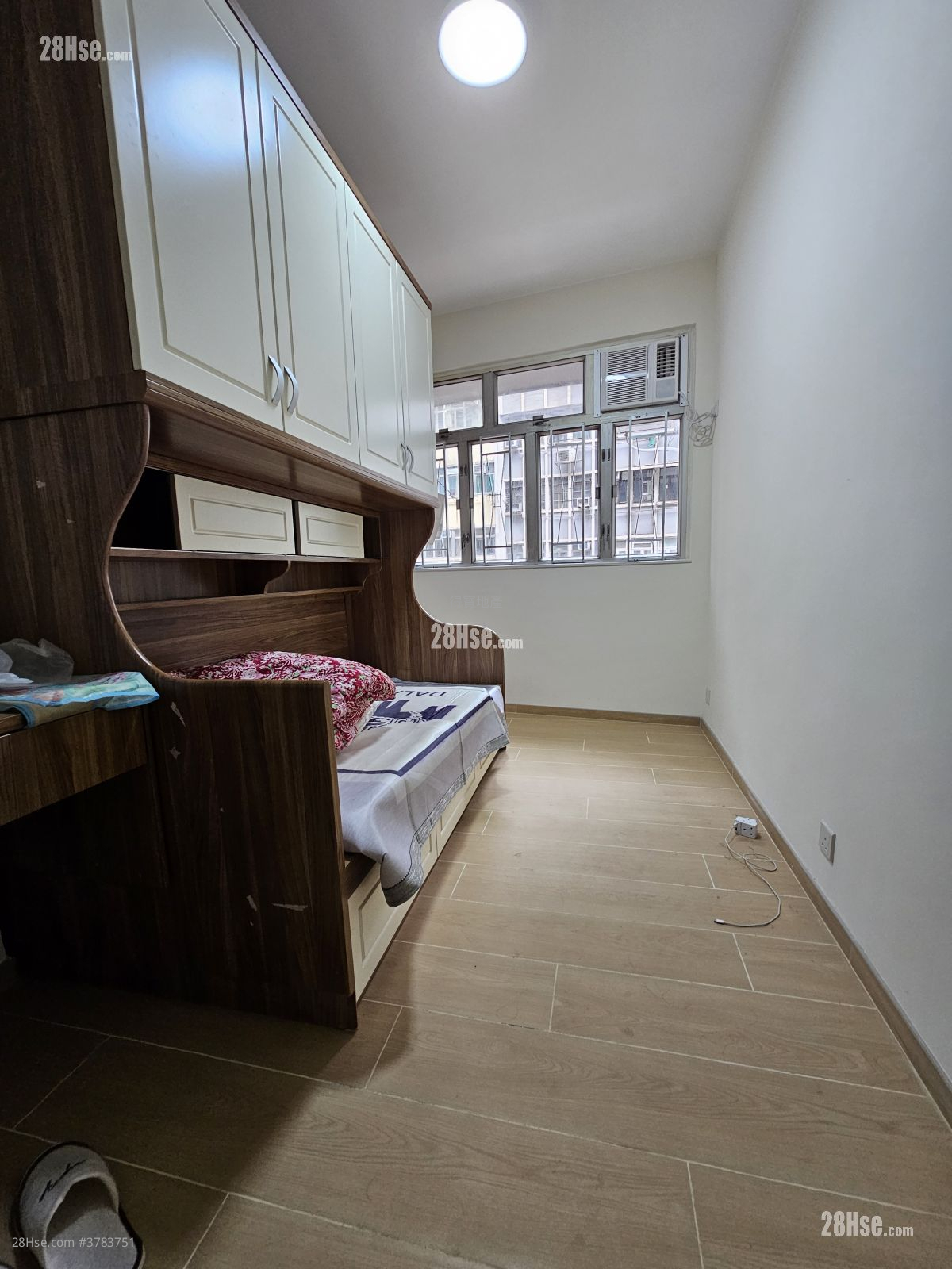 Apartment Rental 2 Bedrooms , 1 Bathroom 495 ft²