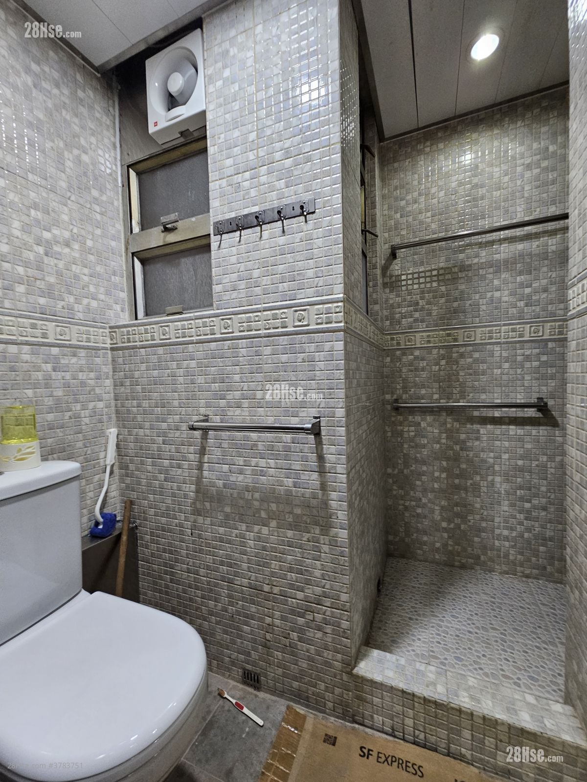 Apartment Rental 2 Bedrooms , 1 Bathroom 495 ft²