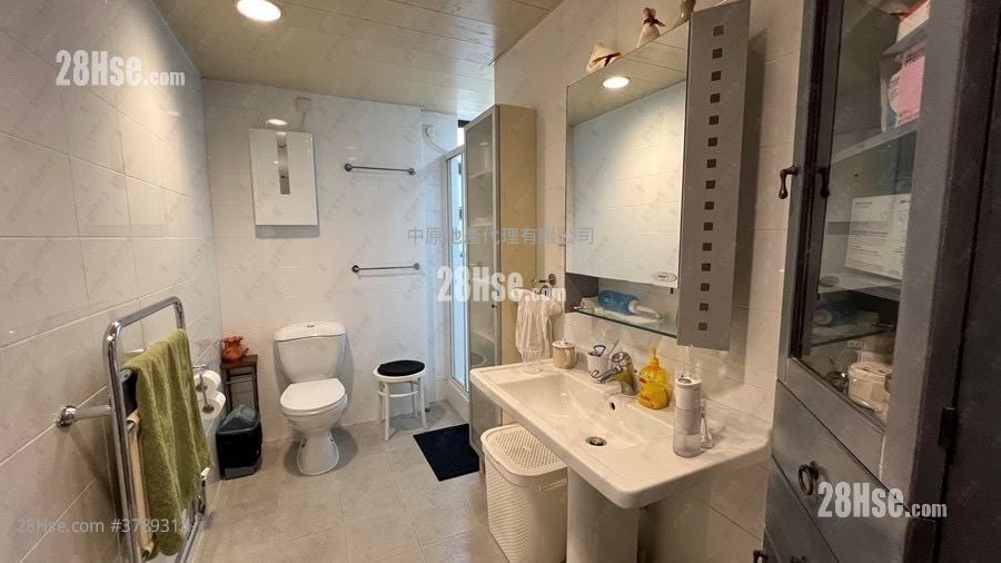 Merrington Mansion Sell 4 Bedrooms 1,475 ft²