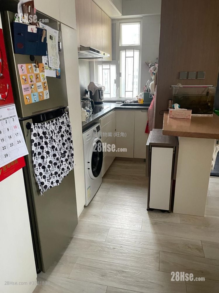 单幢楼房 售盘 2 房 , 1 浴室 393 平方尺