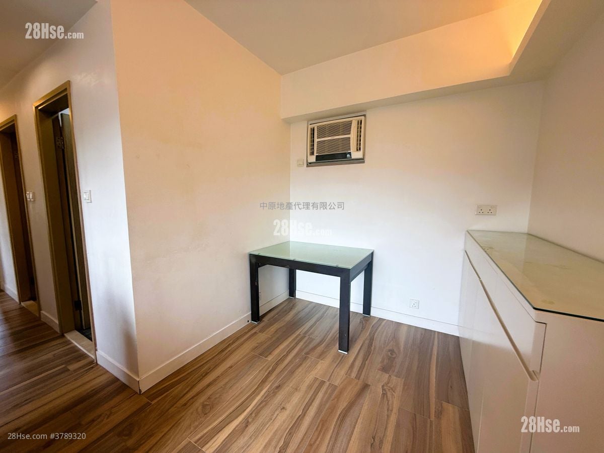 怡景園 售盤 3 房 , 1 浴室 489 平方呎