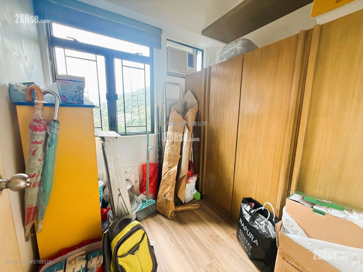 怡景園 售盤 3 房 , 1 浴室 489 平方呎