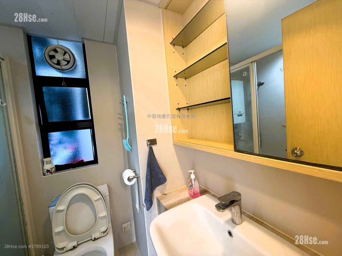 怡景園 售盤 3 房 , 1 浴室 489 平方呎