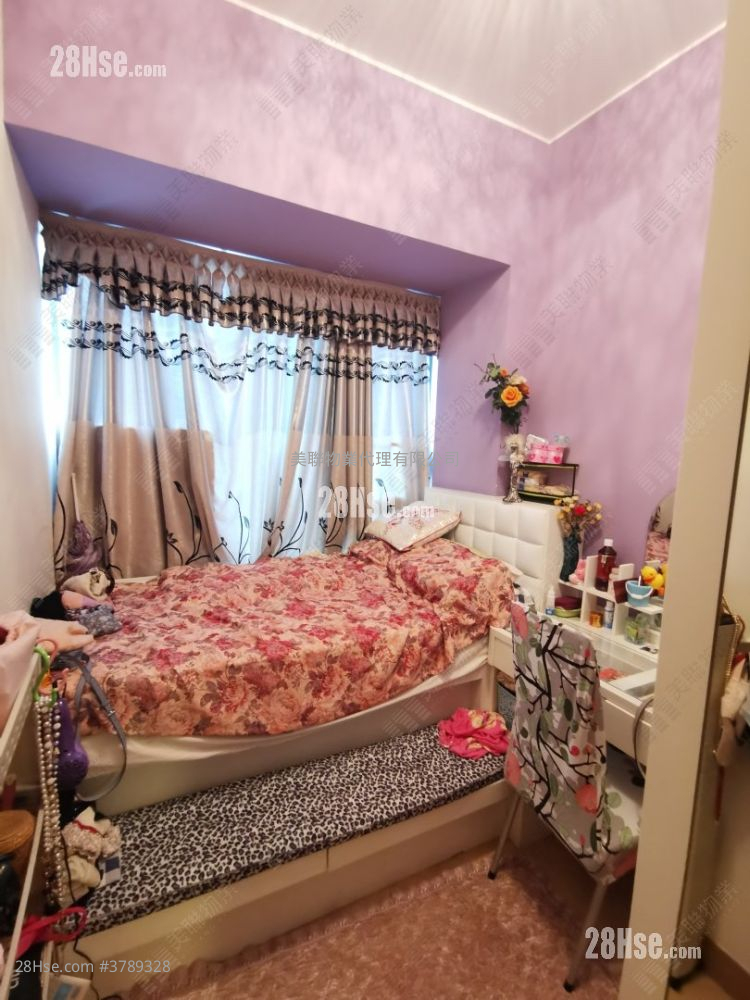 bedroom 2: One Regent Place Sell 3 Bedrooms , 3 Bathrooms 853 ft²