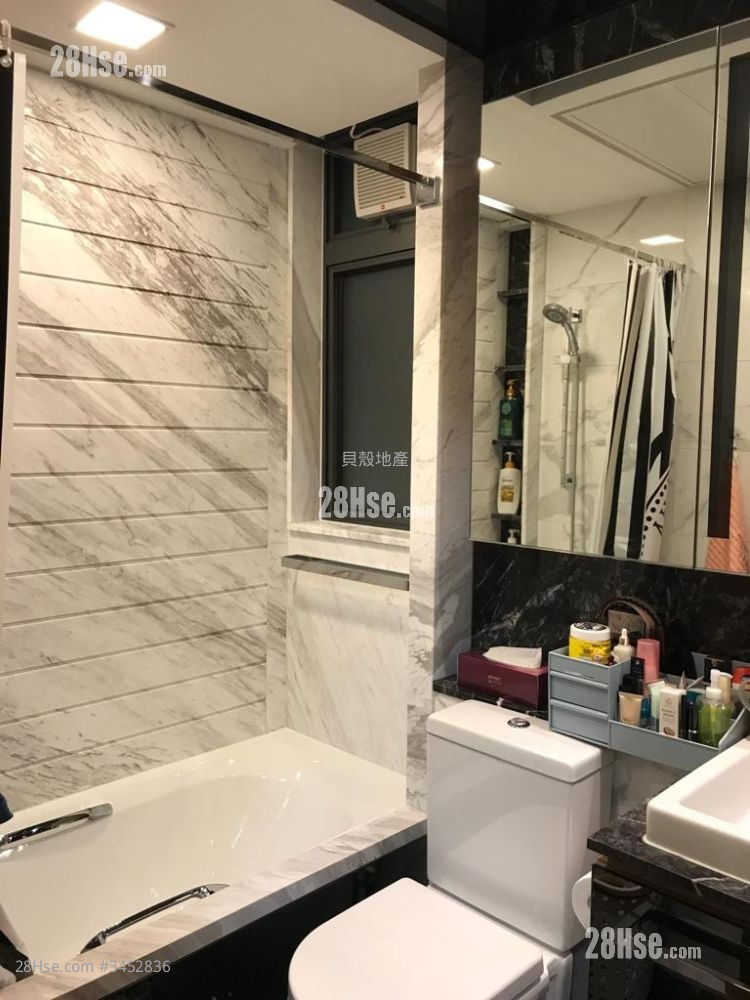 Grand Yoho Sell 3 Bedrooms , 3 Bathrooms 798 ft²