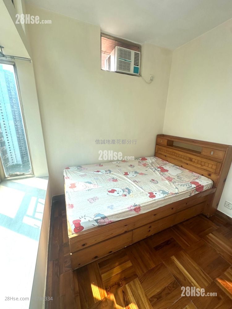 Avon Park Sell 2 Bedrooms , 1 Bathroom 400 ft²