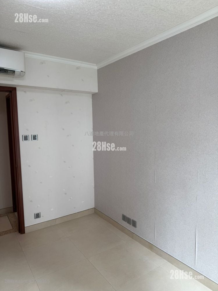 御龙居 售盘 2 房 , 1 浴室 625 平方尺