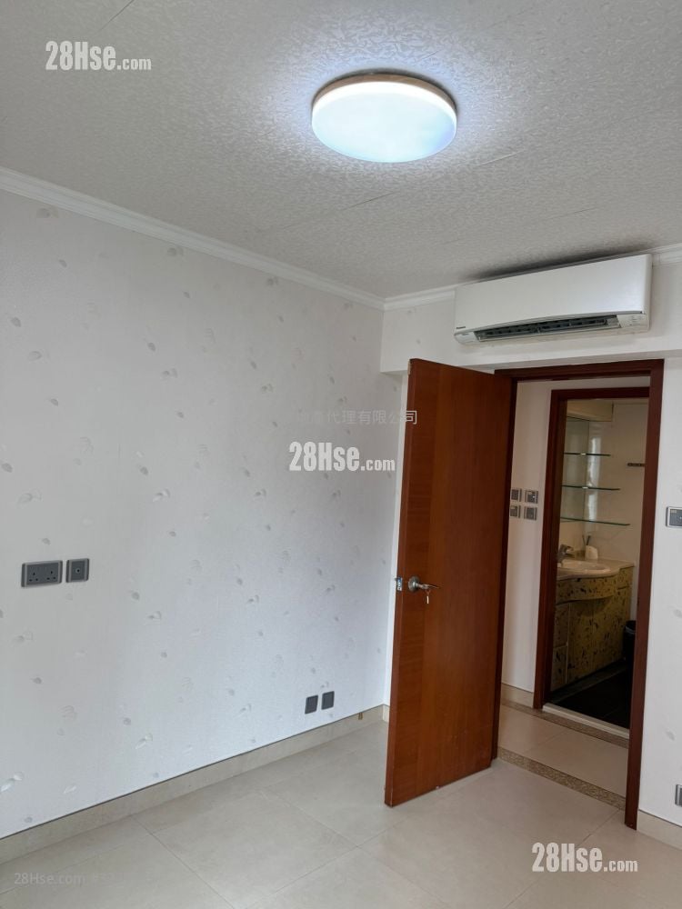 御龙居 售盘 2 房 , 1 浴室 625 平方尺