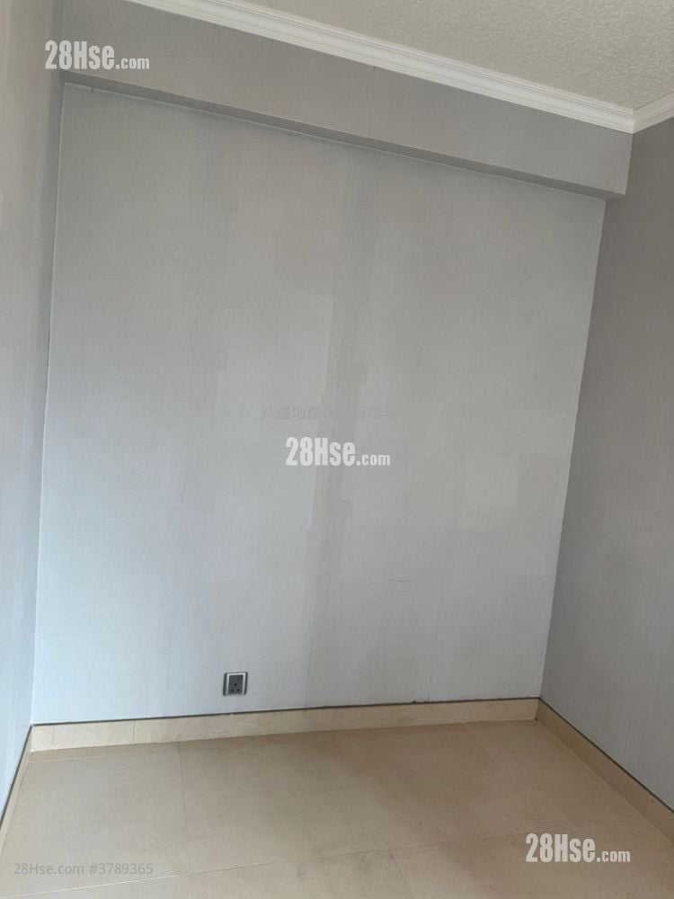 御龙居 售盘 2 房 , 1 浴室 625 平方尺