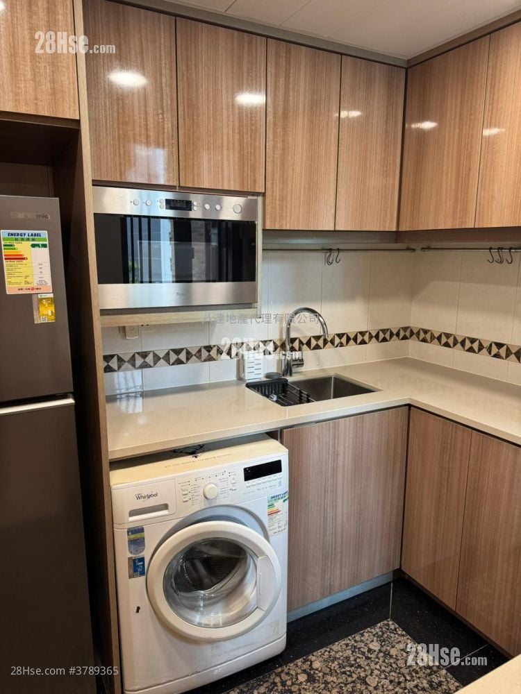 御龙居 售盘 2 房 , 1 浴室 625 平方尺