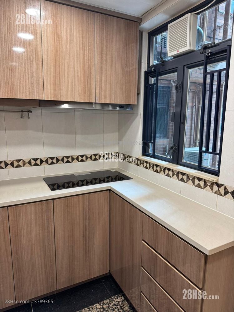 御龙居 售盘 2 房 , 1 浴室 625 平方尺