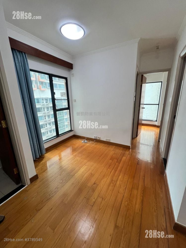 Marina Lodge Rental 2 Bedrooms , 1 Bathroom 290 ft²