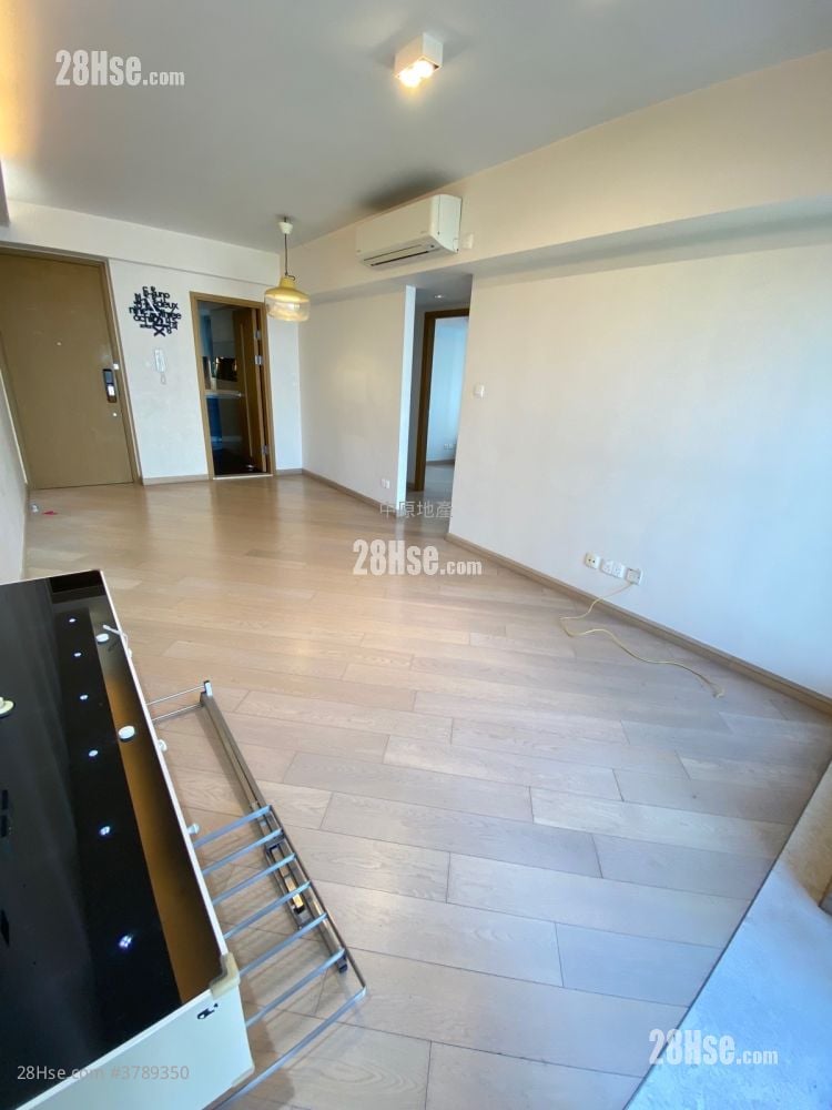 溱柏 售盘 3 房 669 平方尺