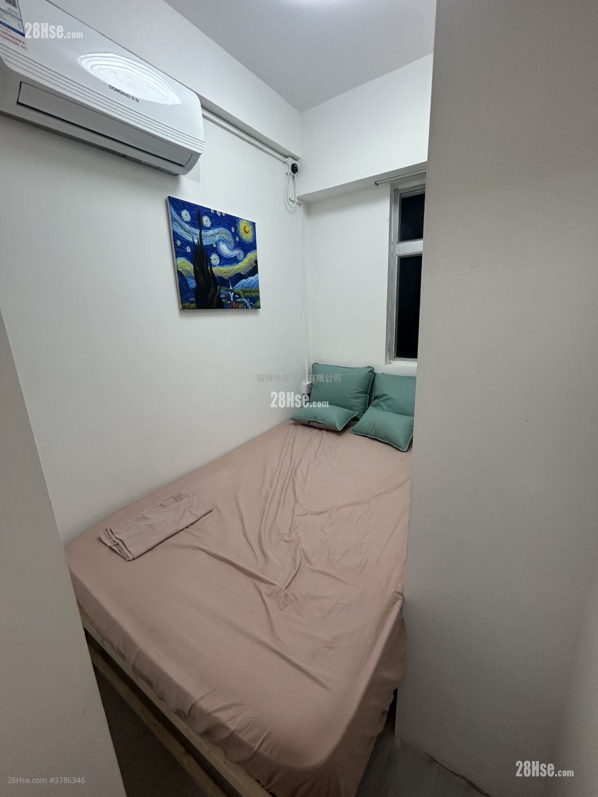 Wing Lee Building Rental 1 Bedroom , 1 Bathroom 180 ft²