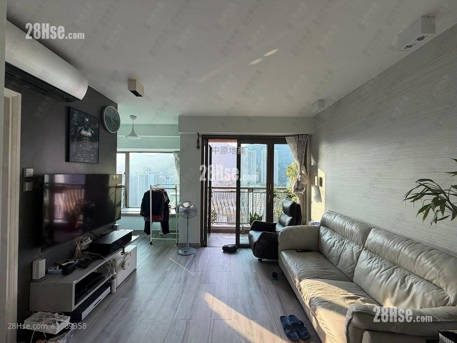 汇豪山 售盘 2 房 439 平方尺