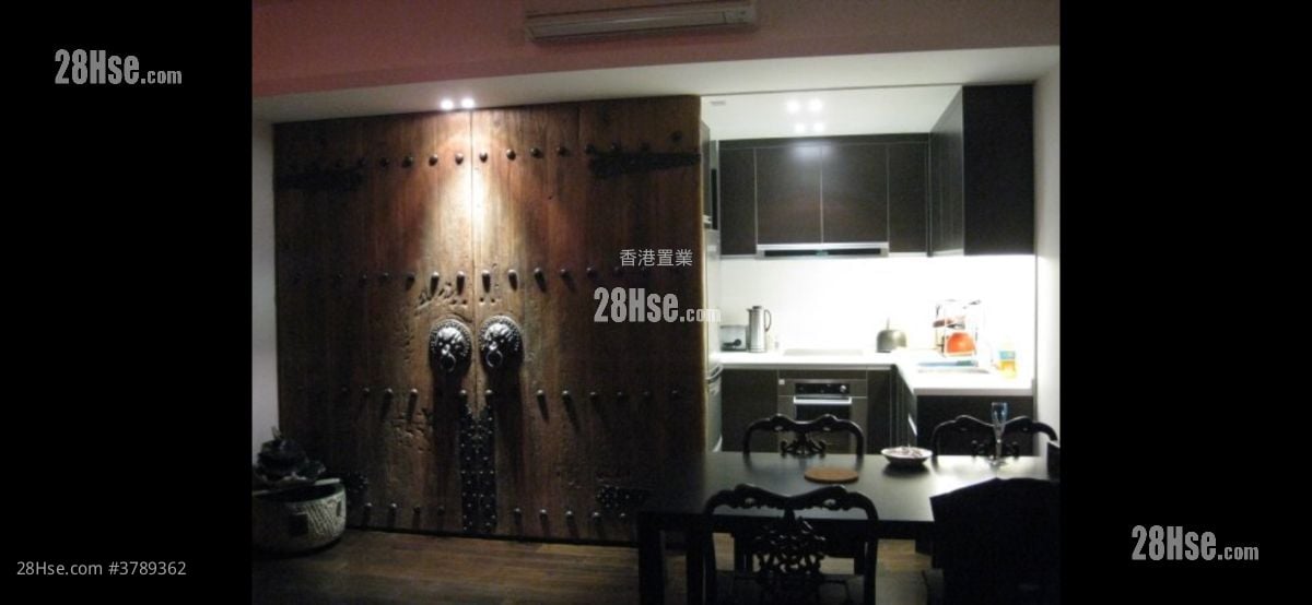 Park Island Sell 4 Bedrooms , 3 Bathrooms 1,129 ft²