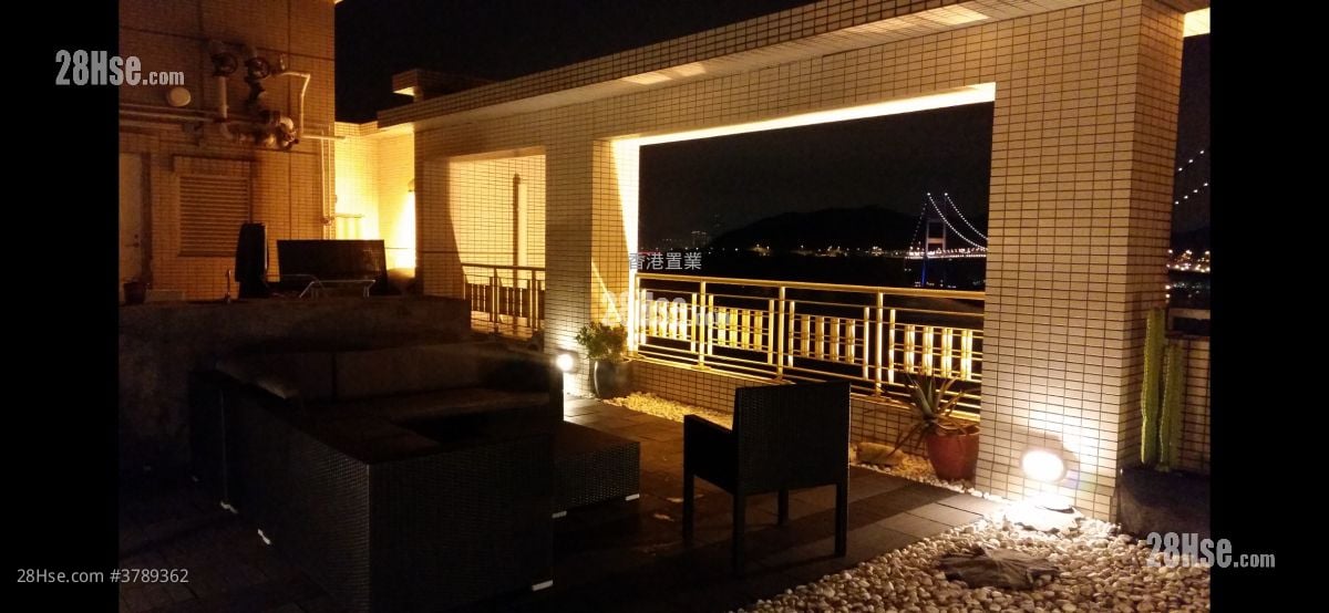 Park Island Sell 4 Bedrooms , 3 Bathrooms 1,129 ft²