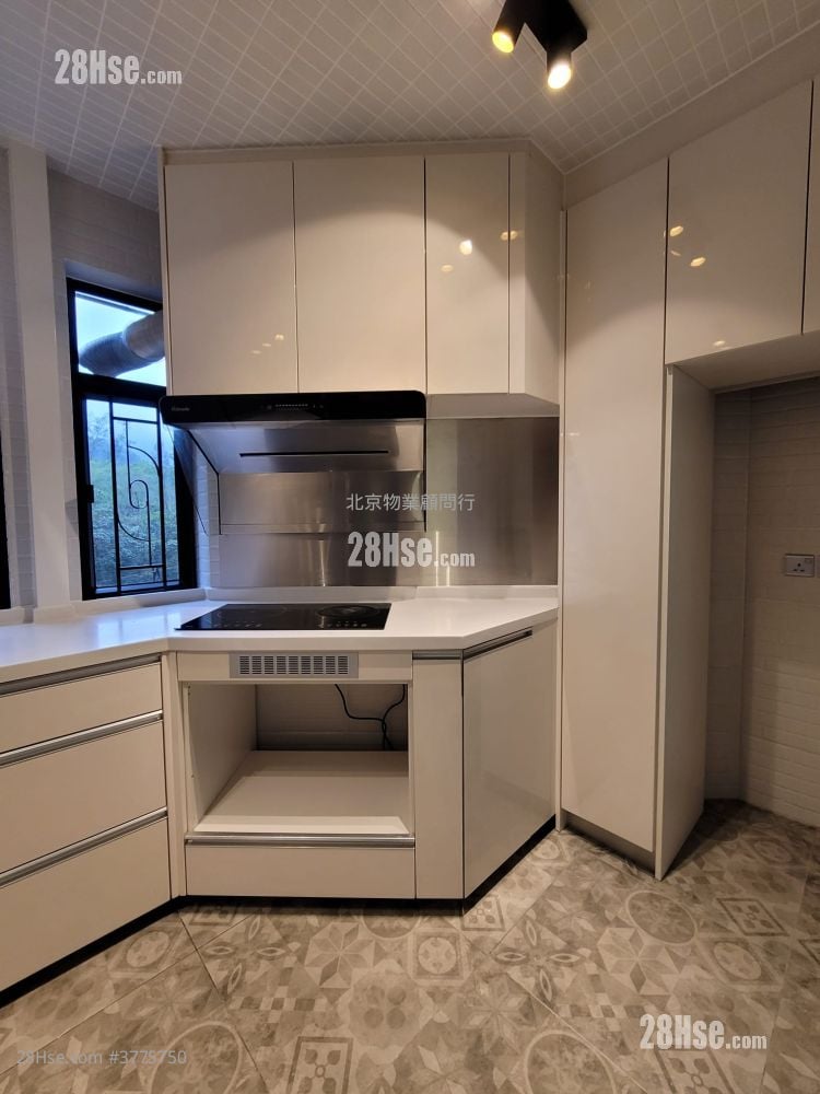 康怡花园 售盘 3 房 , 2 浴室 668 平方尺