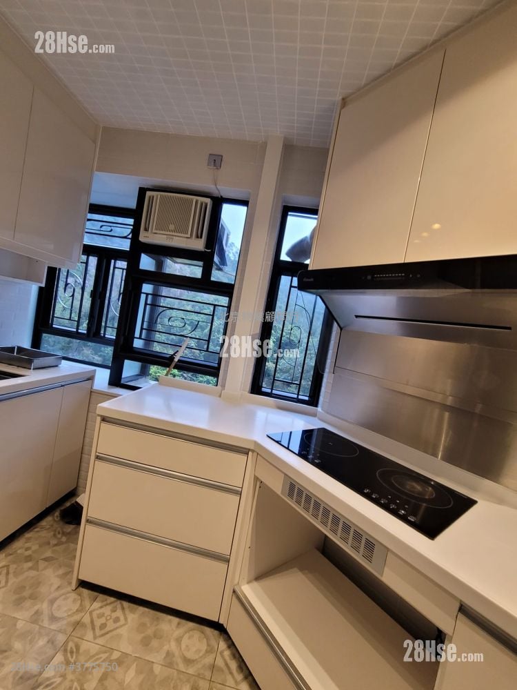 康怡花园 售盘 3 房 , 2 浴室 668 平方尺