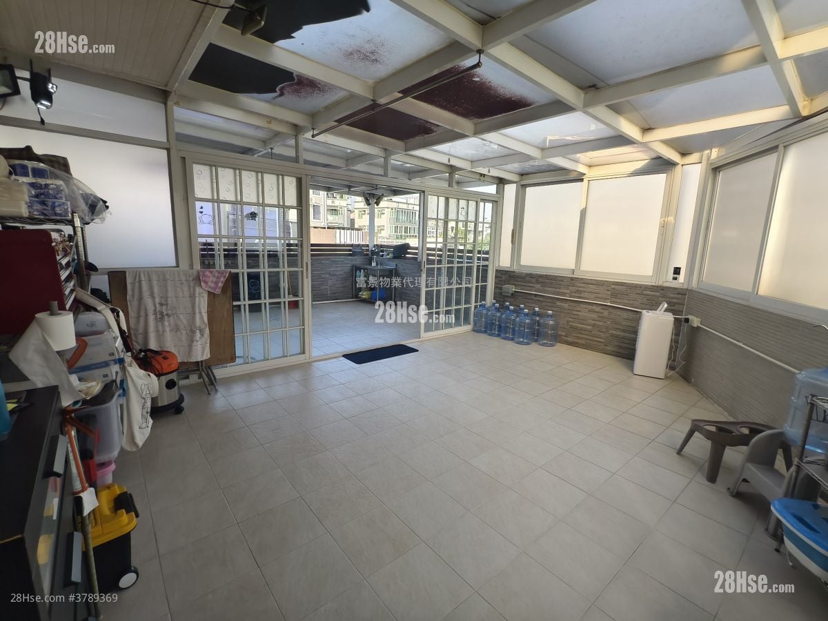 Tsing Chuen Wai Sell 3 Bedrooms , 1 Bathroom 653 ft²