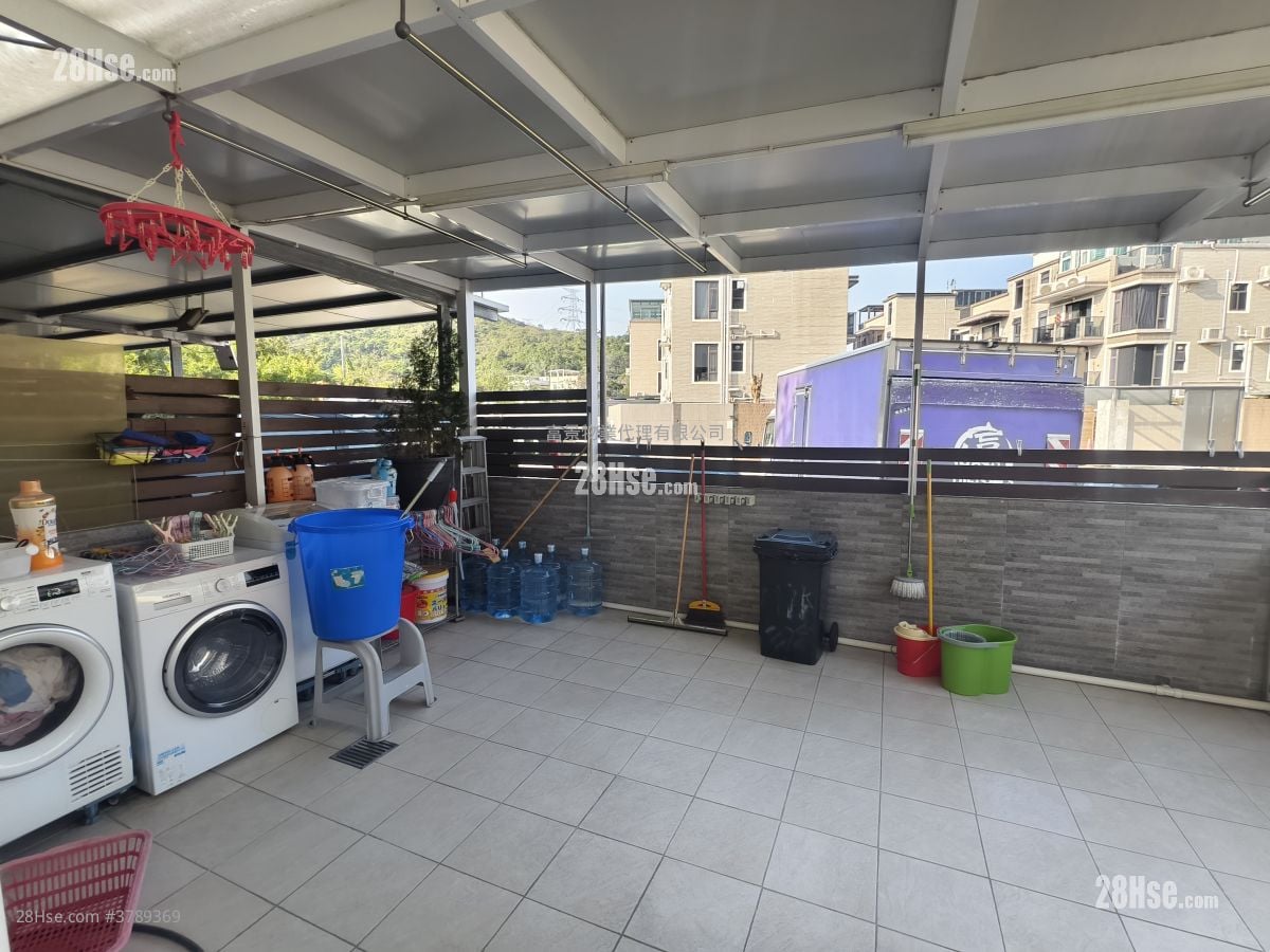 Tsing Chuen Wai Sell 3 Bedrooms , 1 Bathroom 653 ft²