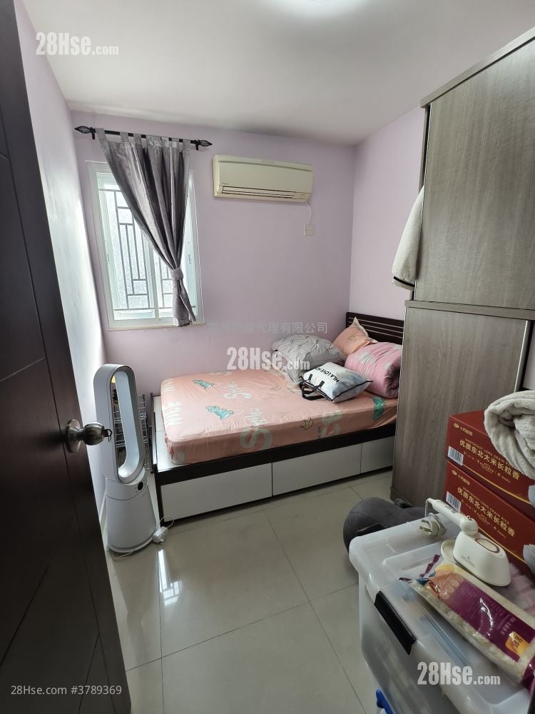 Tsing Chuen Wai Sell 3 Bedrooms , 1 Bathroom 653 ft²